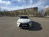Toyota Camry 2015 годаүшін8 500 000 тг. в Жезказган