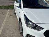 Hyundai Accent 2019 годаүшін6 700 000 тг. в Астана – фото 3