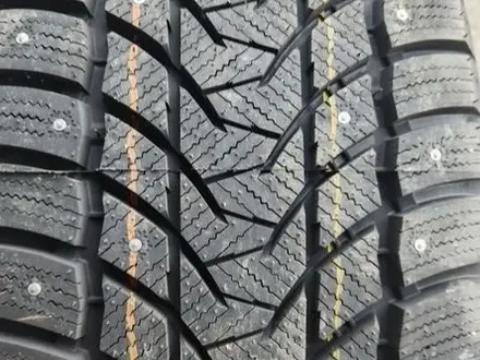 Tri Ace Snow White II Stud 295/40 R22 112H за 250 000 тг. в Актау