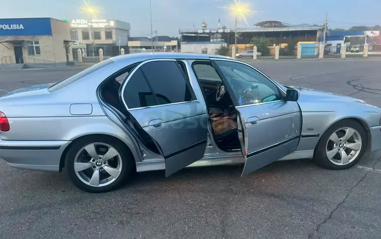 BMW 528 1996 года за 2 000 000 тг. в Тараз