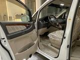 Toyota Alphard 2006 года за 7 635 000 тг. в Алматы – фото 4