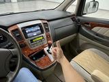 Toyota Alphard 2006 года за 7 775 000 тг. в Алматы – фото 3