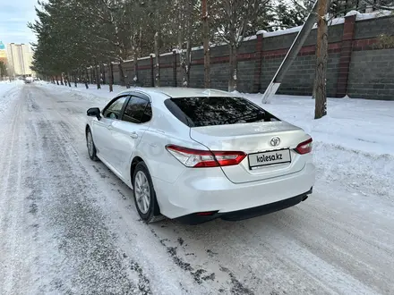 Toyota Camry 2021 года за 16 000 000 тг. в Павлодар – фото 4