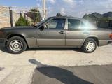 Mercedes-Benz E 200 1989 года за 700 000 тг. в Шымкент – фото 4