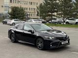 Toyota Camry 2022 года за 10 800 000 тг. в Кызылорда