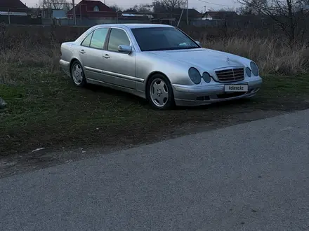 Mercedes-Benz E 320 1999 года за 3 950 000 тг. в Алматы – фото 8