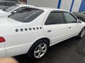 Toyota Camry 2001 годаfor3 500 000 тг. в Алматы – фото 2