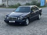 Mercedes-Benz E 230 1996 года за 2 100 000 тг. в Жаркент