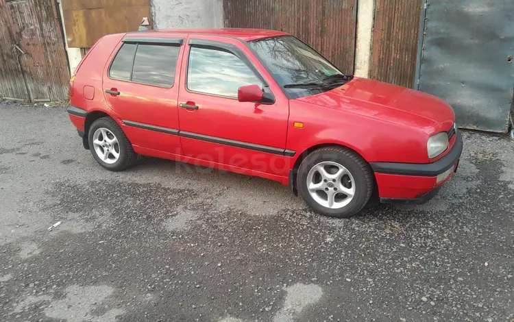 Volkswagen Golf 1993 годаfor1 800 000 тг. в Алматы