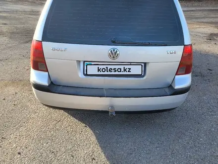 Volkswagen Golf 2001 года за 2 850 000 тг. в Астана – фото 4