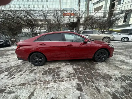 Hyundai Elantra 2022 года за 8 900 000 тг. в Алматы – фото 8