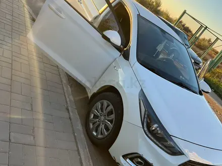 Hyundai Accent 2019 года за 6 700 000 тг. в Астана – фото 3