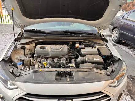 Hyundai Elantra 2018 года за 7 500 000 тг. в Актобе – фото 6