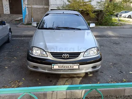 Toyota Avensis 2002 года за 3 500 000 тг. в Талдыкорган – фото 2