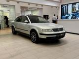 Volkswagen Passat 1998 годаүшін1 890 000 тг. в Атырау – фото 4