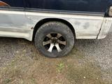 Титанка с покрышками за 185 000 тг. в Алматы – фото 2