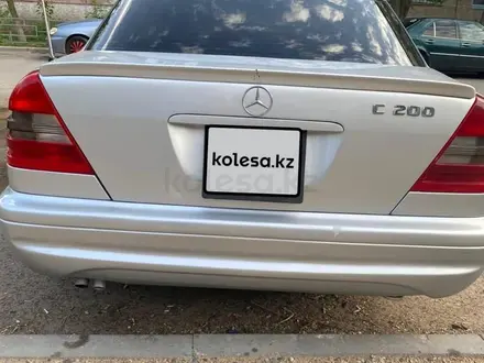 Mercedes-Benz C 200 1994 года за 2 300 000 тг. в Алматы – фото 2