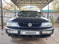 Volkswagen Passat 1994 годаfor1 680 000 тг. в Шымкент