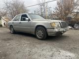 Mercedes-Benz E 260 1991 годаfor700 000 тг. в Талдыкорган