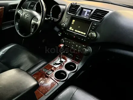 Toyota Highlander 2012 года за 12 600 000 тг. в Алматы – фото 37