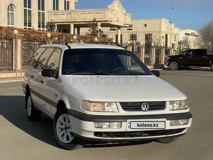 Volkswagen Passat 1995 года за 1 700 000 тг. в Уральск – фото 10