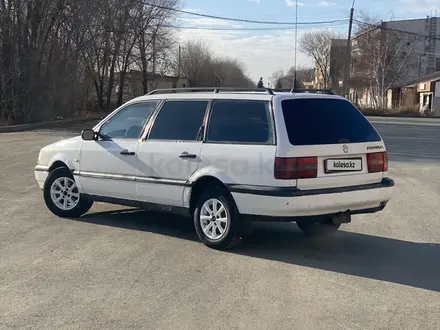 Volkswagen Passat 1995 года за 1 700 000 тг. в Уральск – фото 15