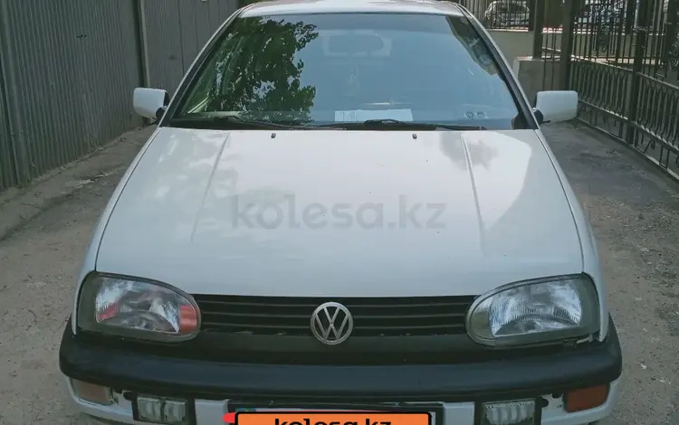 Volkswagen Golf 1993 года за 1 250 000 тг. в Алматы