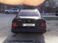 Mercedes-Benz E 220 1993 года за 1 600 000 тг. в Актобе – фото 2