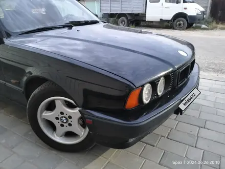 BMW 520 1995 года за 2 100 000 тг. в Тараз – фото 2