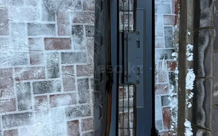 Бампер передний на Ленд Крузер 200 07-12 за 130 000 тг. в Астана