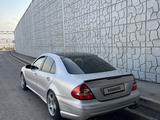 Mercedes-Benz E 55 AMG 2004 годаfor7 650 000 тг. в Алматы – фото 4