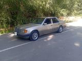 Mercedes-Benz E 230 1991 года за 1 300 000 тг. в Жаркент – фото 2
