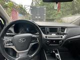 Hyundai Accent 2018 года за 7 950 050 тг. в Алматы – фото 4