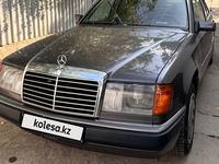 Mercedes-Benz E 230 1991 года за 2 200 000 тг. в Шымкент