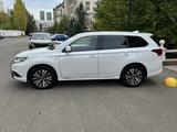 Mitsubishi Outlander 2022 года за 9 500 000 тг. в Астана – фото 2
