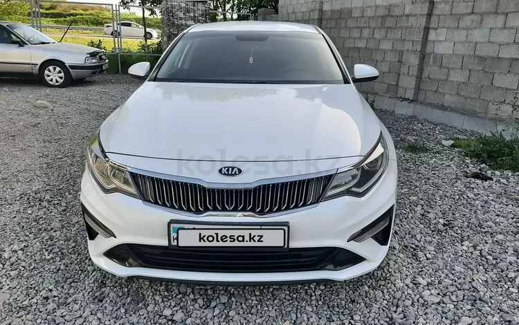 Kia K5 2018 года за 10 300 000 тг. в Талдыкорган