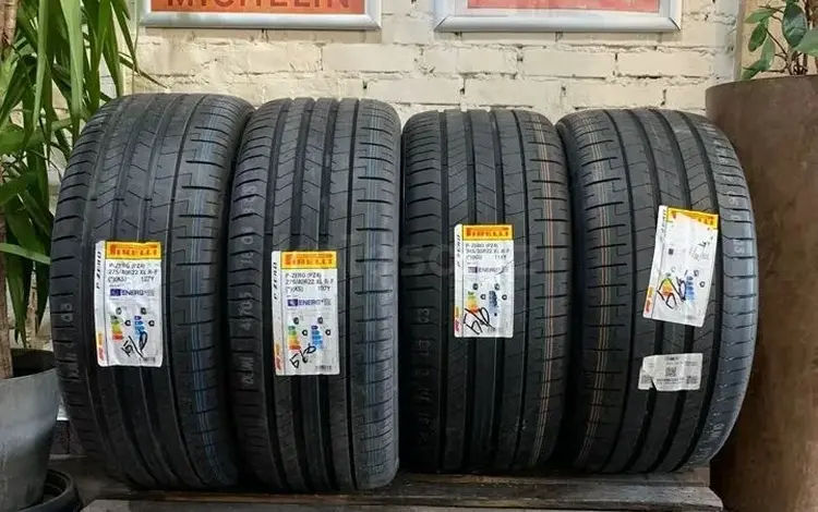 Pirelli P Zero PZ4 RUN FLAT 275/40 R22 107 Y 315/35 R22 111Yүшін1 800 000 тг. в Алматы