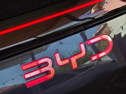 BYD Qin L DM-i Leading 2025 года за 10 790 000 тг. в Тараз – фото 14