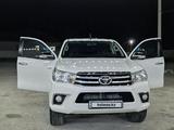 Toyota Hilux 2017 года за 16 600 700 тг. в Жанаозен – фото 3