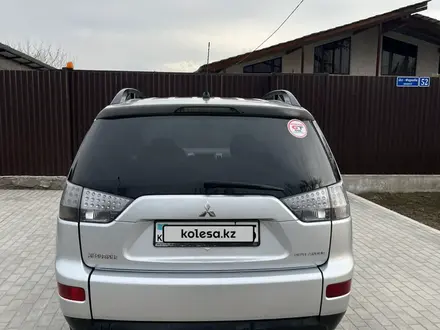 Mitsubishi Outlander 2006 года за 7 000 000 тг. в Алматы – фото 4