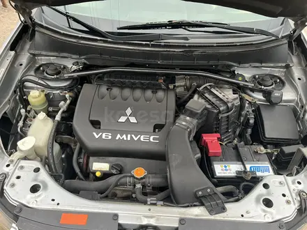 Mitsubishi Outlander 2006 года за 7 000 000 тг. в Алматы – фото 8
