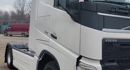 Volvo  FH 2018 года за 38 000 000 тг. в Алматы