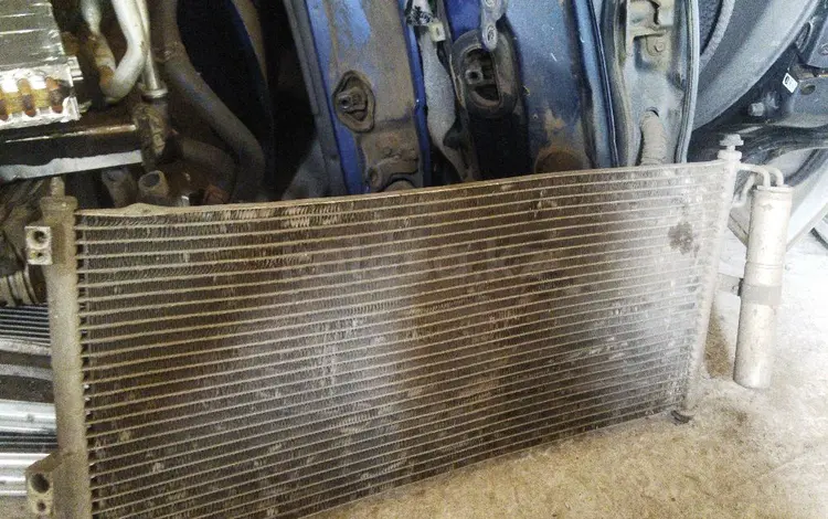 Радиатор кондиционера Альмера Н16 за 8 000 тг. в Костанай