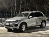 Volkswagen Touareg 2015 годаүшін15 000 000 тг. в Астана – фото 4