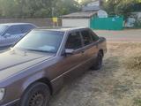 Mercedes-Benz E 200 1993 года за 1 200 000 тг. в Шымкент – фото 2