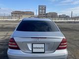 Mercedes-Benz C 320 2006 года за 3 000 000 тг. в Актобе – фото 3