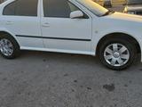 Skoda Octavia 2007 года за 1 100 000 тг. в Тараз – фото 3