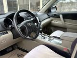 Toyota Highlander 2010 года за 8 765 000 тг. в Алматы – фото 2