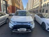 Mitsubishi Outlander 2019 годаүшін10 500 000 тг. в Астана