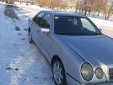 Mercedes-Benz E 230 1996 годаүшін2 500 000 тг. в Талдыкорган – фото 4